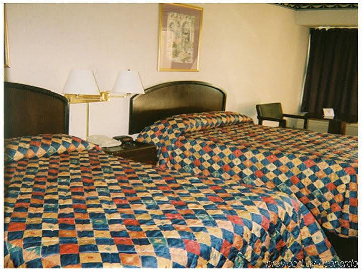 Red Carpet Inn And Suites 스크랜턴 외부 사진